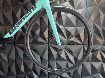 Brugt Bianchi Specialissima COMP 105 Di2 2024 2024 Road & Gravel — billede 7 af 7