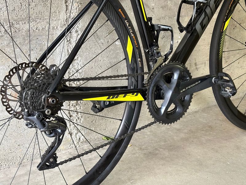 Used Giant Defy Advanced 1 2018 2018 Road & Gravel, Black — image 5 of 8