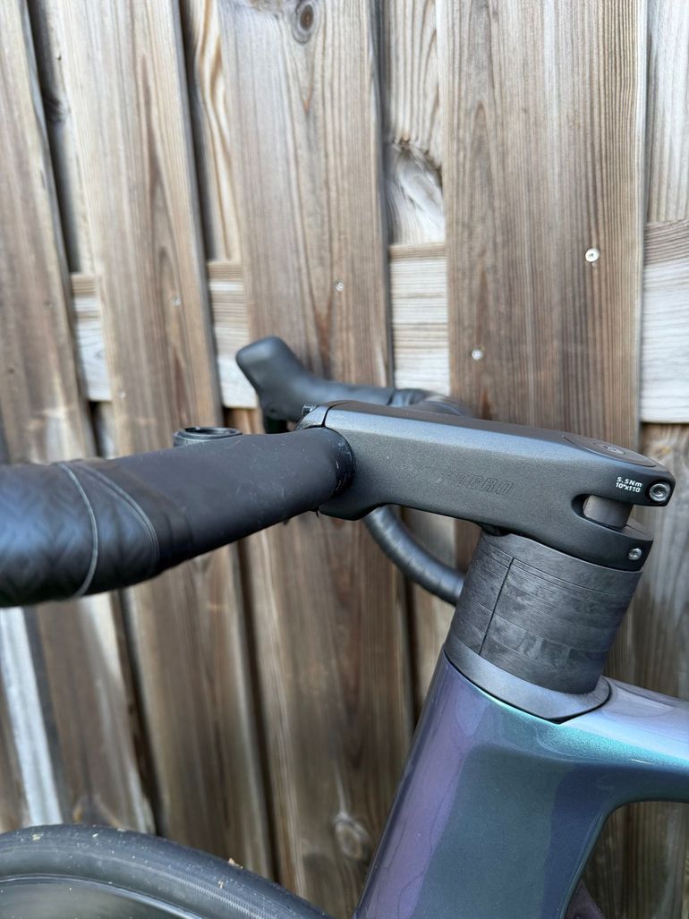 Used Giant Propel Advanced 1 2025 2025 Road & Gravel, Purple — image 7 of 8