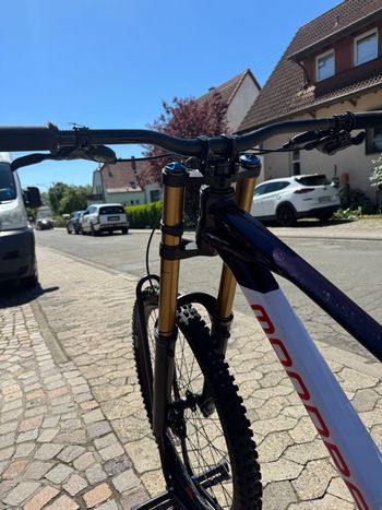 Used Mondraker SUMMUM 2022 2022 Mountainbike, White, 29 — image 5 of 6