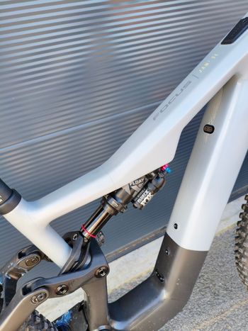 Used Focus JAM² SL 8.8 2023 2023 Mountainbike, Light Gray, 29 — image 4 of 8