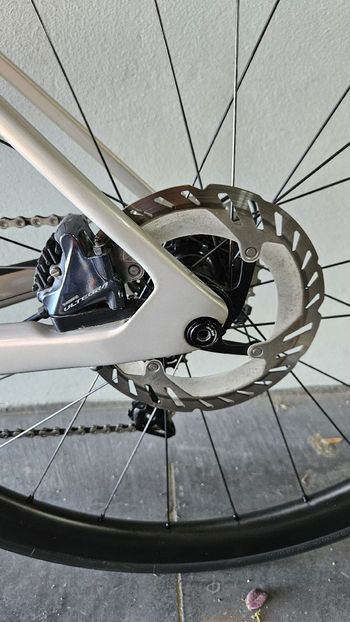 Used Scott Foil RC 30 2022 2022 Road & Gravel, Grigio chiaro — image 18 of 22