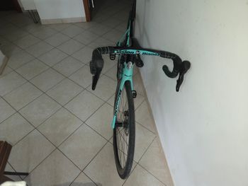 Used Bianchi Oltre XR4 - Rival eTap AXS 2022 2022 Road & Gravel, Blue — image 12 of 17