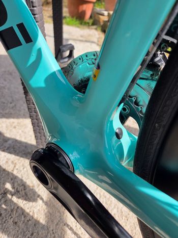 Used Bianchi Oltre XR4 - Rival eTap AXS 2022 2022 Road & Gravel, Blue — image 8 of 17