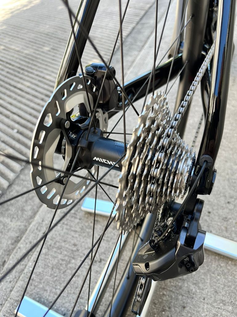 Used Look 765 Optimum Ultegra Di2 2025 2025 Road & Gravel — image 18 of 22