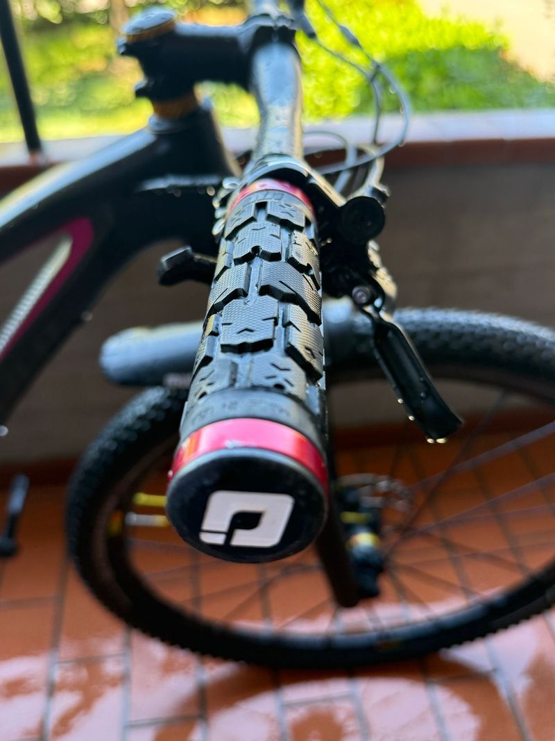 Used Specialized Fate Comp Carbon 29 2016 2016 Mountainbike, Black, 29 — image 12 of 13