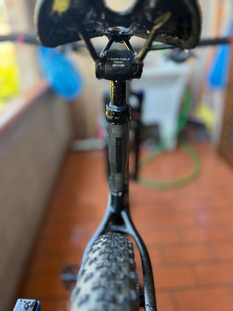 Used Specialized Fate Comp Carbon 29 2016 2016 Mountainbike, Black, 29 — image 9 of 13