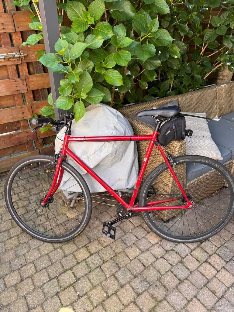 Used Fuji Feather 2021 2021 Urban, Red — image 1 of 10