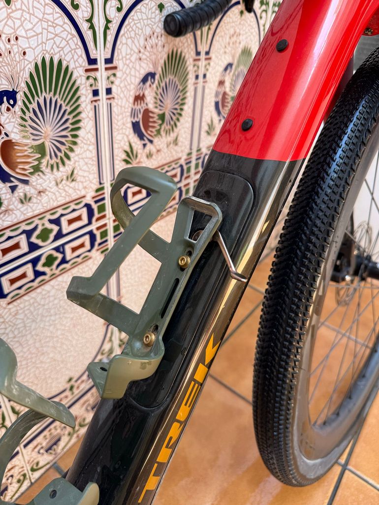Used Trek Checkpoint SL 5 AXS Gen 3 2025 2025 Road & Gravel, Red — image 8 of 14