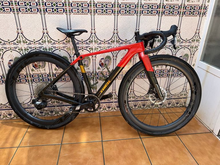 Used Trek Checkpoint SL 5 AXS Gen 3 2025 2025 Road & Gravel, Red — image 1 of 14