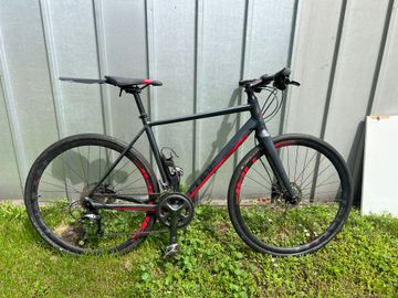 Tweedehands CUBE SL ROAD Pro 2019 2019 Urban & Touring