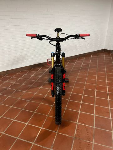 Brugt YT Industries Capra 27 CF Pro Race 2018 2018 Mountainbike — billede 3 af 17