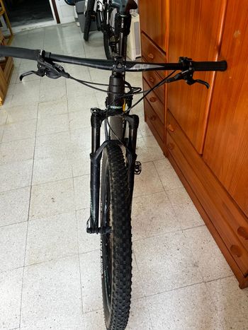 Used Orbea ALMA M50-EAGLE 2018 2018 Mountainbike — image 4 of 5