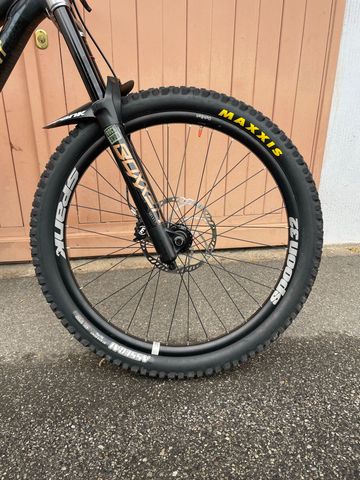 Used Bergamont Straitline 9 2020 2020 Mountainbike, Black, 27.5 — image 7 of 20