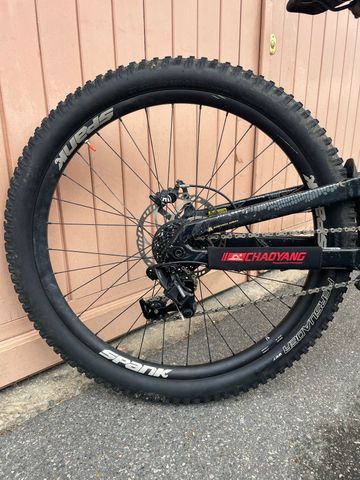 Used Bergamont Straitline 9 2020 2020 Mountainbike, Black, 27.5 — image 8 of 20