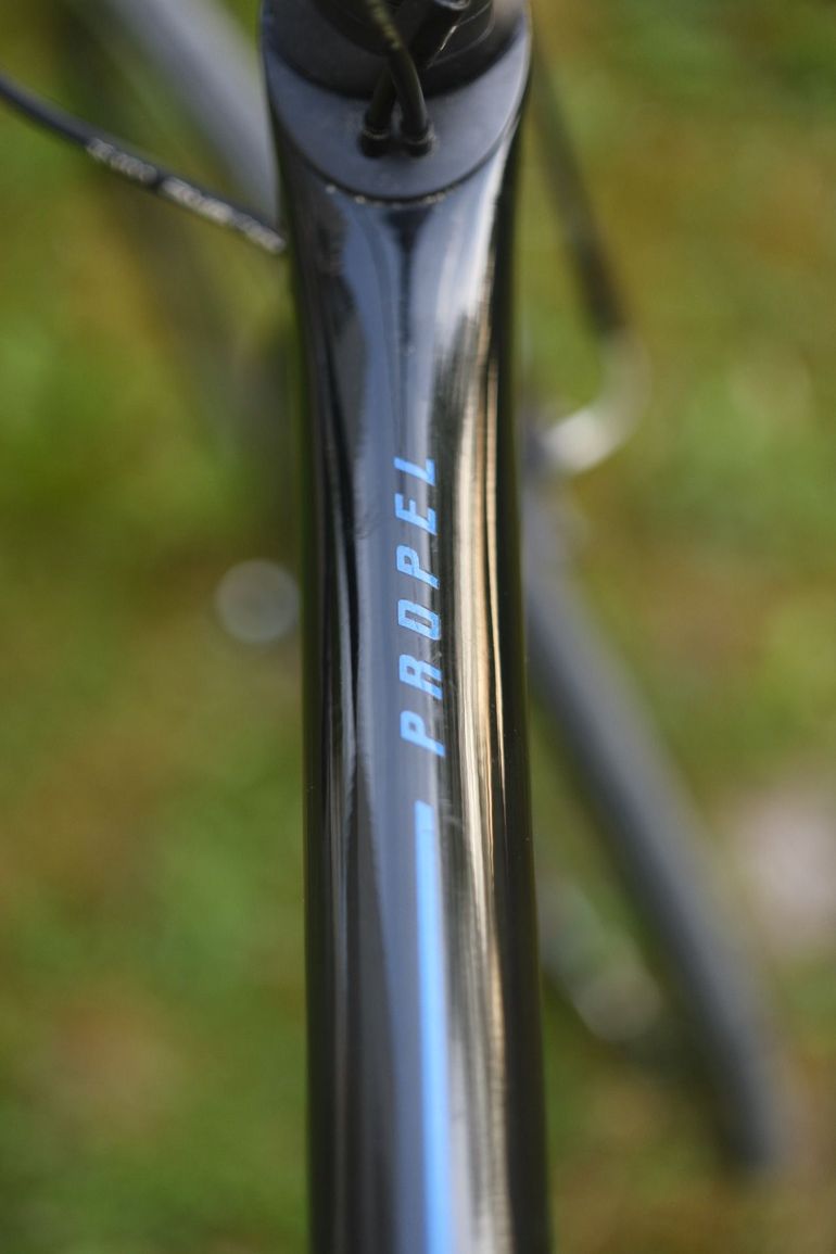 Used Giant Propel Advanced 2 2021 2021 Road & Gravel, Black — image 11 of 13