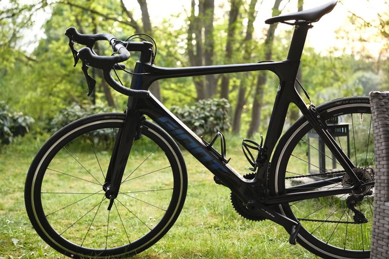 Used Giant Propel Advanced 2 2021 2021 Road & Gravel, Black — image 1 of 13