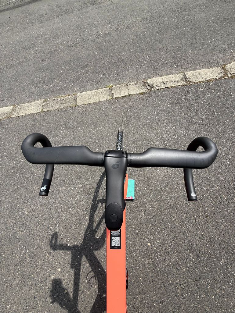 Used Cervélo Soloist Frameset + Wheels 2025 Frameset 2025 Road & Gravel, Red — image 2 of 5