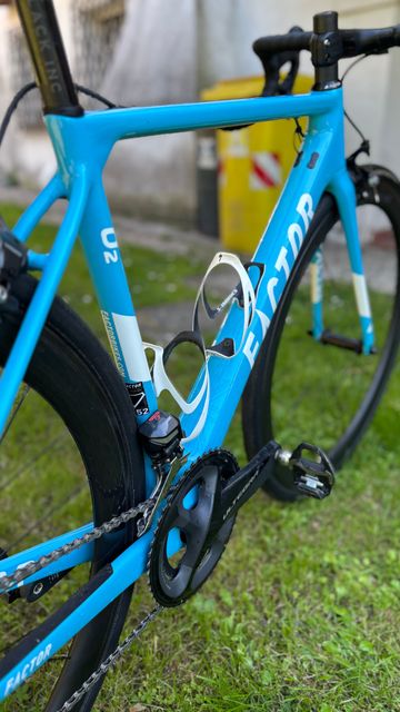 Used Factor O2 2020 Road & Gravel, Blue — image 2 of 18