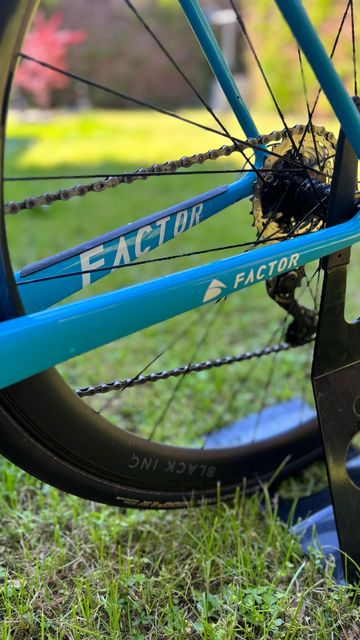 Used Factor O2 2020 Road & Gravel, Blue — image 13 of 18