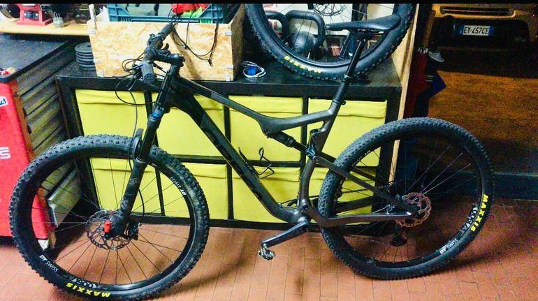 Used Orbea OIZ M20 TR 2021 2021 Mountainbike — image 5 of 5