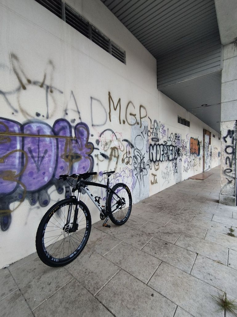 Used Felt Nine Other 2021 Mountainbike, Black — image 2 of 3