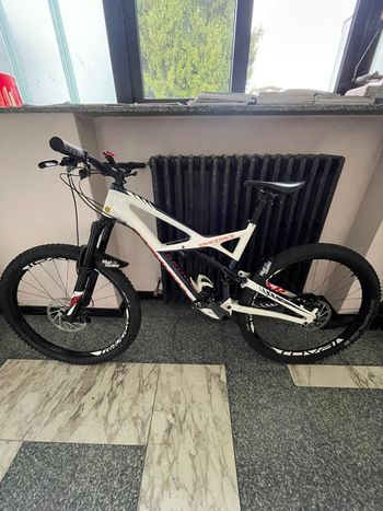 Used Specialized Enduro Expert Carbon 650b 2016 2016 MTB
