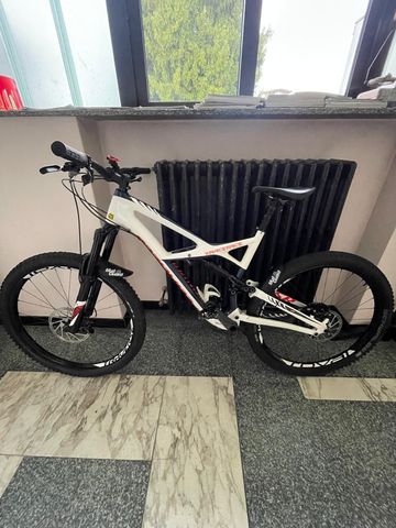 Brugt Specialized Enduro Expert Carbon 650b 2016 2016 MTB