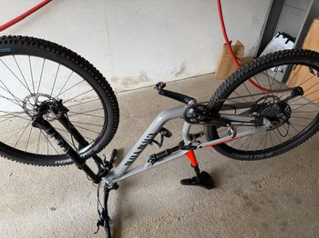 Used Canyon Neuron 7 2021 2021 Mountainbike — image 8 of 12