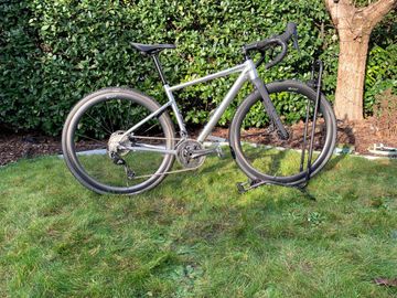 Gebrauchtes Cannondale Topstone 1 2023 2023 Road & Gravel, Hellgrau — Bild 1 von 14