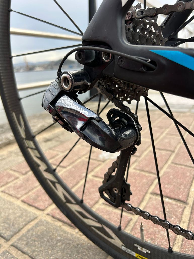 Used Stevens Stevens Custom Shimano Ultegra Di2 2018 Road & Gravel, Blue — image 3 of 8