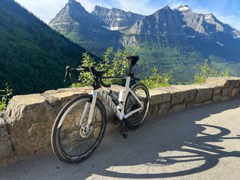 Used Canyon Aeroad CF SLX 8 AXS 2024 2024 Road & Gravel, Light Gray — image 6 of 6