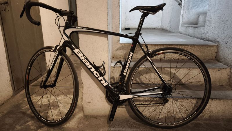 Used Bianchi Intenso 105 2016 2016 Road & Gravel, Black — image 2 of 6