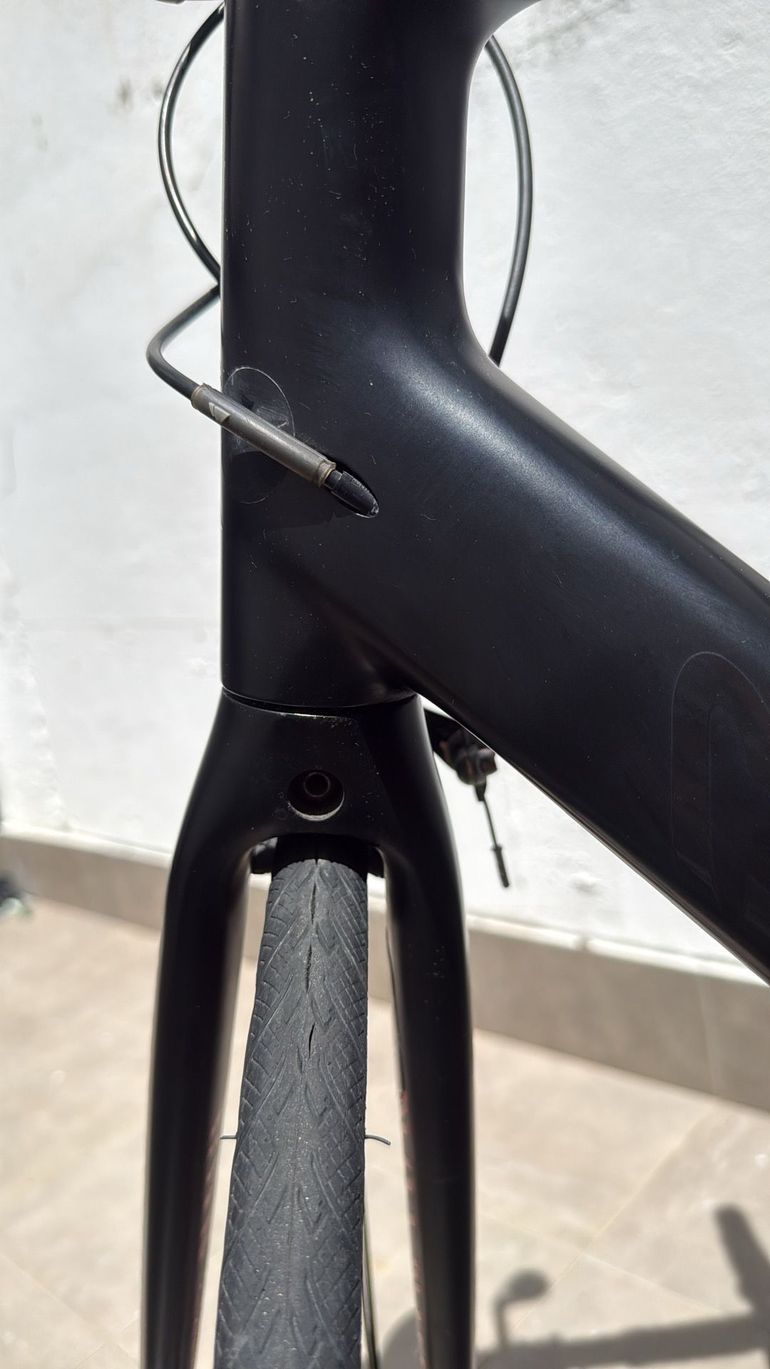 Used Canyon Endurace Shimano 105 2017 Road & Gravel, Black — image 24 of 35