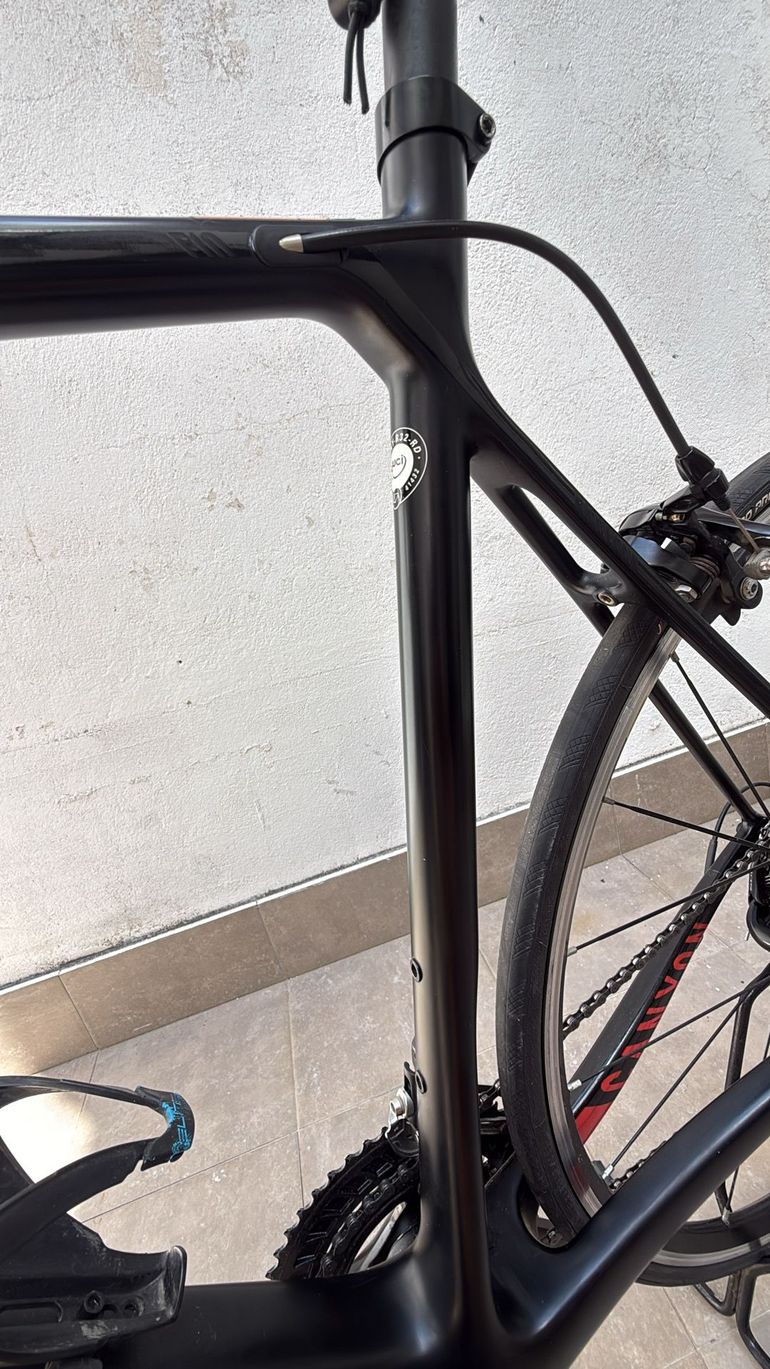 Used Canyon Endurace Shimano 105 2017 Road & Gravel, Black — image 31 of 35