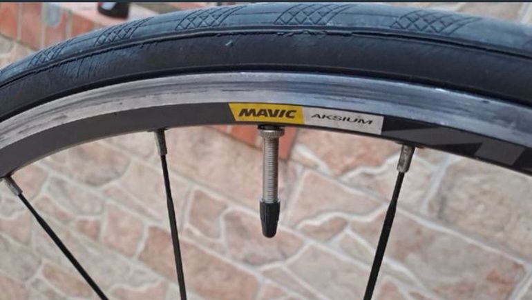 Used Canyon Endurace Shimano 105 2017 Road & Gravel, Negro — image 9 of 10