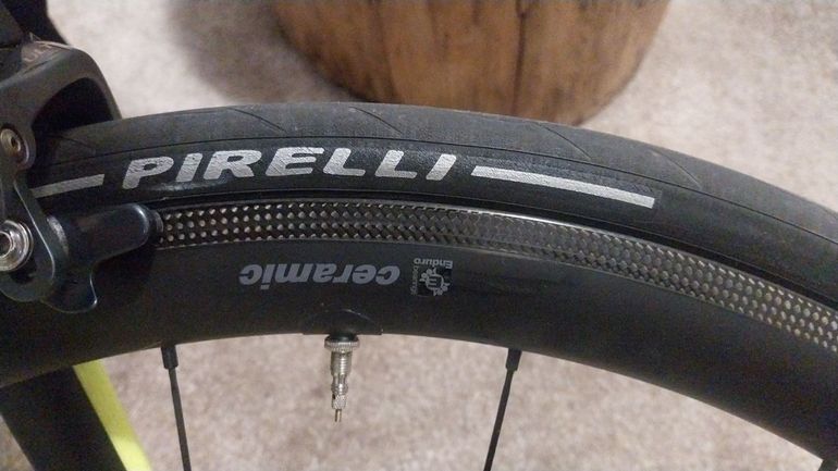 Używany Giant TCR Advanced Pro 1 2017 2017 Road & Gravel — zdjęcie 8 z 14