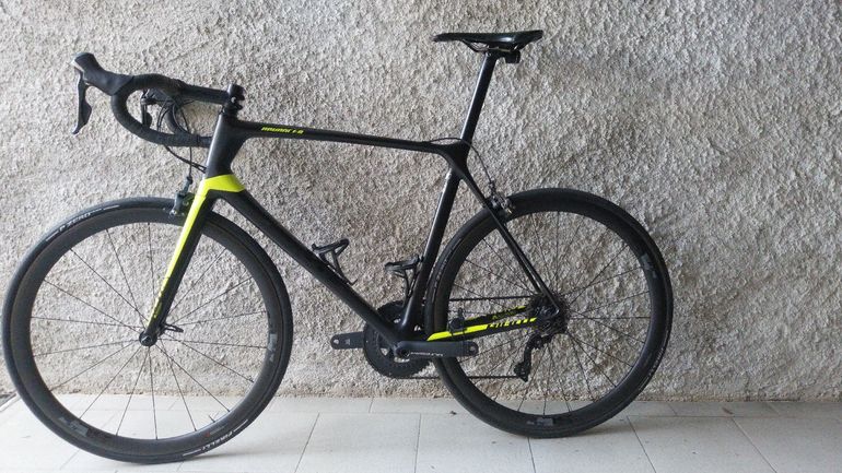 Używany Giant TCR Advanced Pro 1 2017 2017 Road & Gravel — zdjęcie 2 z 14