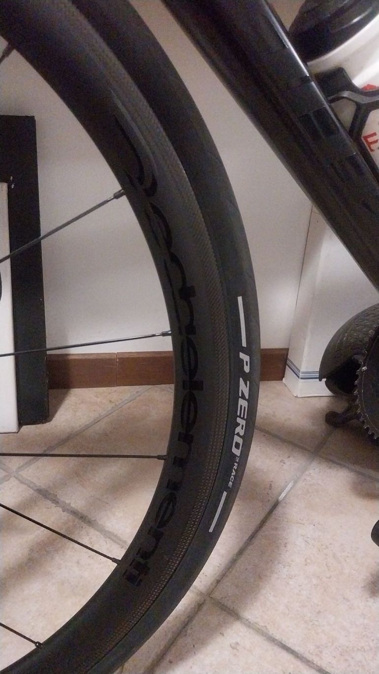 Używany Giant TCR Advanced Pro 1 2017 2017 Road & Gravel — zdjęcie 10 z 14