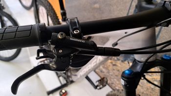 Used Orbea OIZ H10 TR 2022 2022 Mountainbike — image 7 of 10