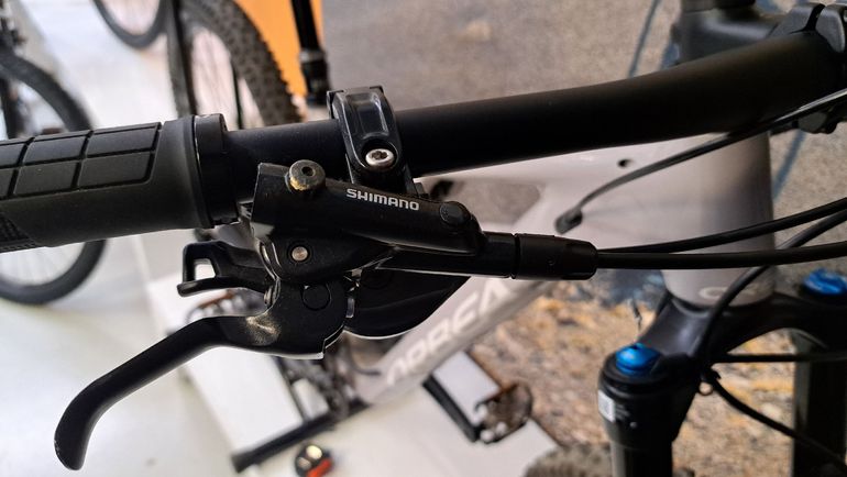 Used Orbea OIZ H10 TR 2022 2022 Mountainbike — image 7 of 10