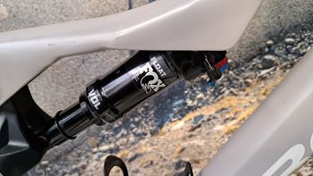 Used Orbea OIZ H10 TR 2022 2022 Mountainbike — image 8 of 10