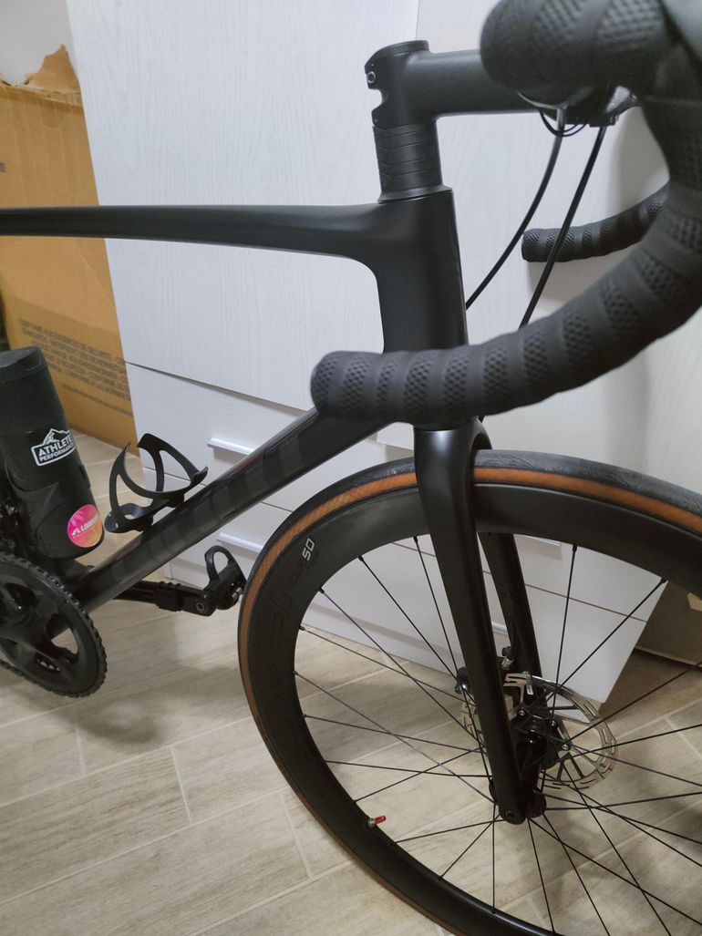 Used Giant tcr Tcr Advance 2021 Road & Gravel, Black — image 3 of 7