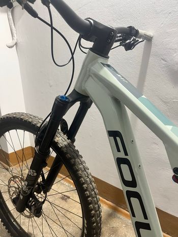 Used Focus JAM 6.9 2022 2022 Mountainbike — image 5 of 6