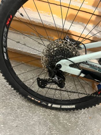 Used Focus JAM 6.9 2022 2022 Mountainbike — image 3 of 6