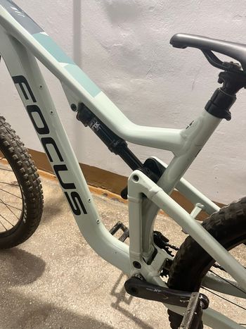 Used Focus JAM 6.9 2022 2022 Mountainbike — image 2 of 6