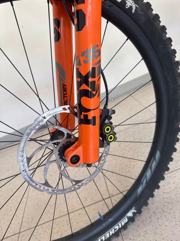 Used Lee Cougan Custom Shimano XTR 2022 Mountainbike, Light Gray — image 5 of 8