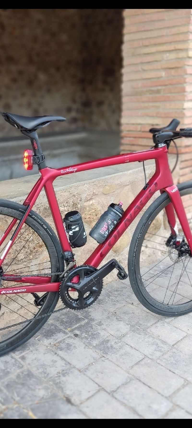 Used Colnago V2-r disc Shimano Ultegra Di2 (12 Speed) 2020 Road & Gravel