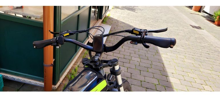 Used Engwe Engwe Custom Shimano Altus 2024 Mountainbike, Grigio chiaro — image 3 of 5