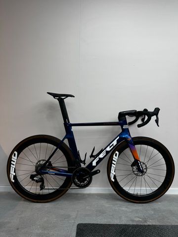 Used Felt Ar SRAM Force eTap AXS 2024 Road & Gravel